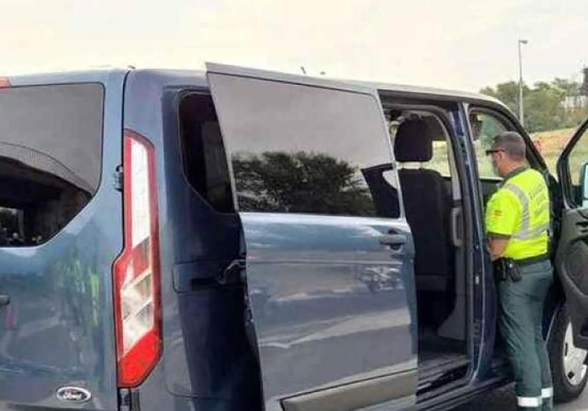 La DGT admite que las furgonetas de reparto son «la asignatura pendiente» y anuncia medidas