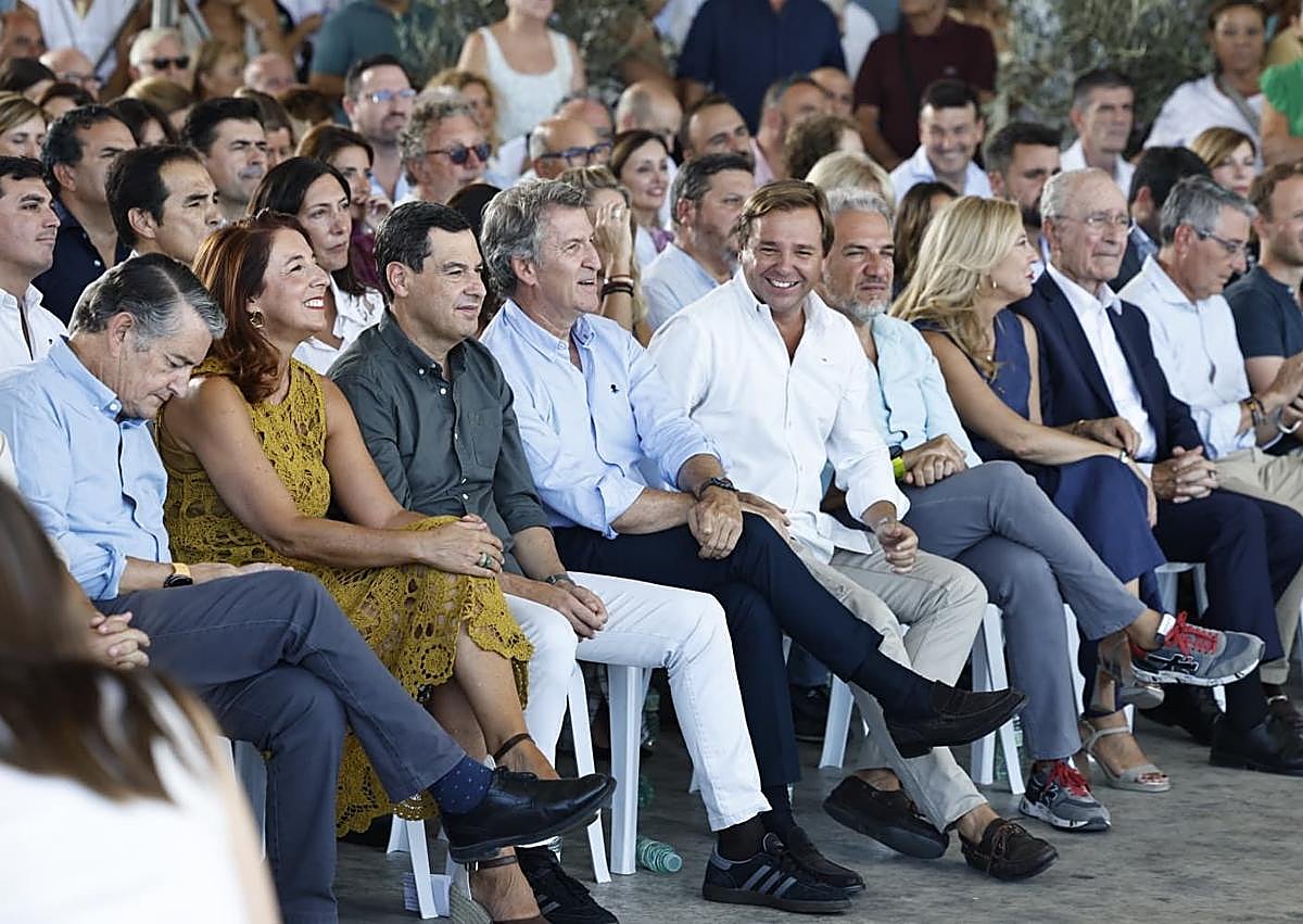 Imagen secundaria 1 - El PP enciende los fogones de las elecciones andaluzas: Feijóo adquiere cinco compromisos con la región