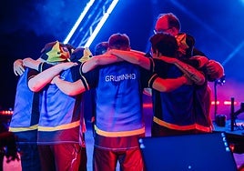 Los jugadores de GIANTX celebran el triunfo ante Sentinels.