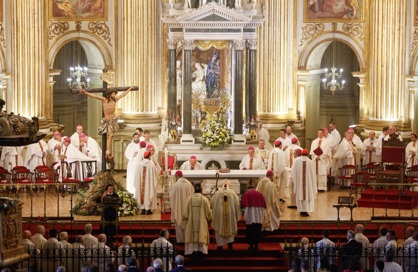 José Antonio Satué toma posesión como nuevo obispo de Málaga