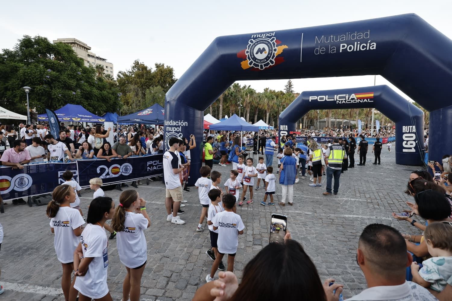 La VII Ruta 091 Málaga a beneficio de la Fundación El Rico, en imágenes