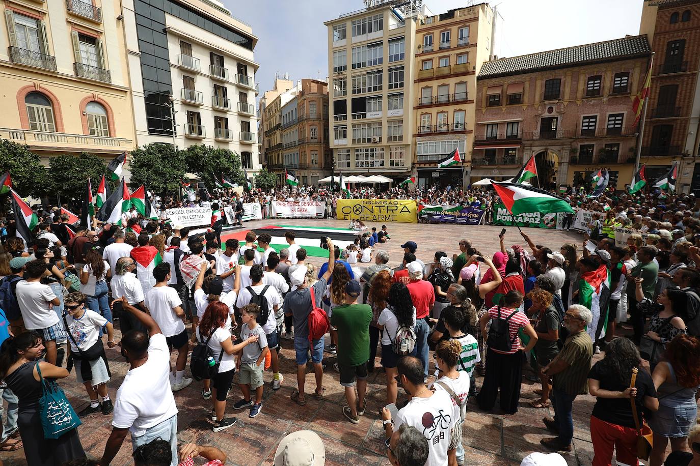Más de dos mil personas en Málaga claman contra la masacre en Gaza