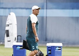 Sergio Pellicer, dirigiendo un entrenamiento reciente.