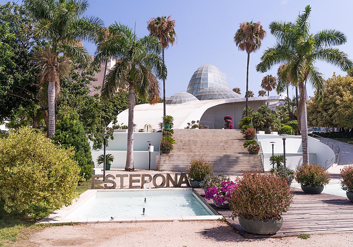 Imagen exterior del Orquídario de Estepona.