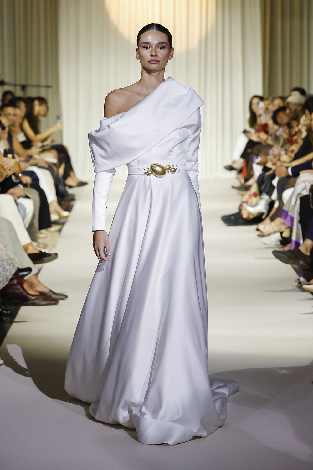 Las propuestas del malagueño Rafael Urquizar en la Mercedes-Benz Fashion Week Madrid