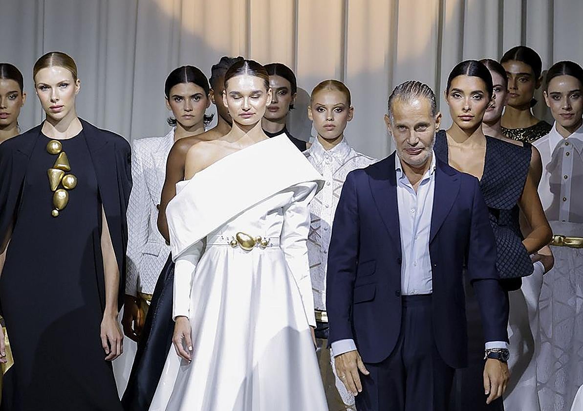 Las propuestas del malagueño Rafael Urquizar en la Mercedes-Benz Fashion Week Madrid