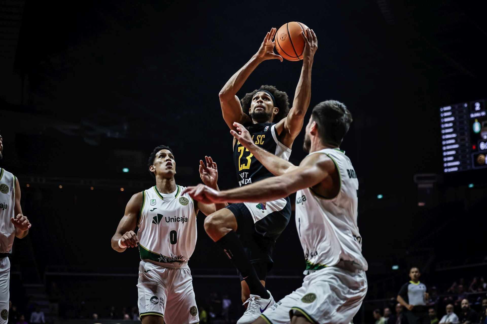 El Alahli - Unicaja en la Copa Intercontinental en Singapur, en imágenes