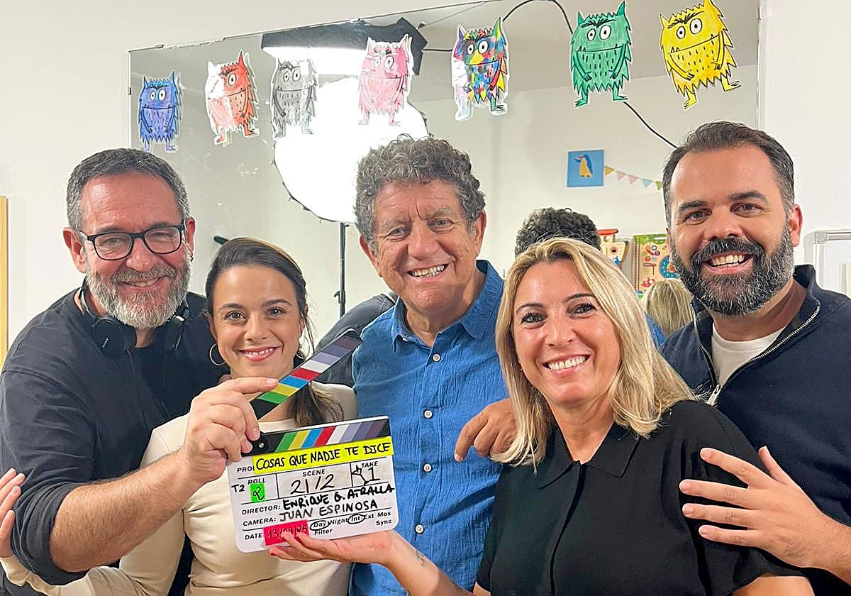 Enrique García, Macarena Hidalgo, Pedro Casablanc, Rocío Calderón y Víctor PH