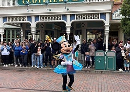 Disneyland París seleccionará trabajadores en Andalucía: la fecha del casting