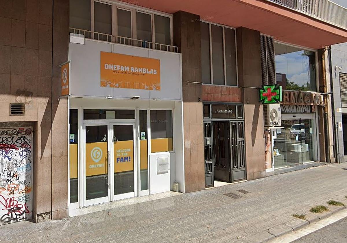 Si tienes más de 45 años no puedes alojarte aquí: Facua denuncia a Onefam Hostels