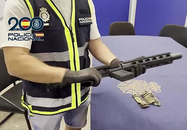 Menor detenido por asesinato en Fuengirola: uno de los implicados en el crimen murió en otro tiroteo con la Policía