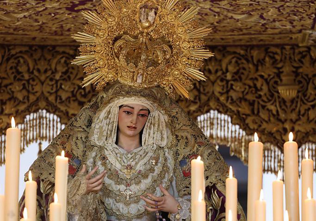 Horario, recorrido y todos los detalles de la procesión extraordinaria de la Virgen de la Trinidad Coronada en Málaga 2025