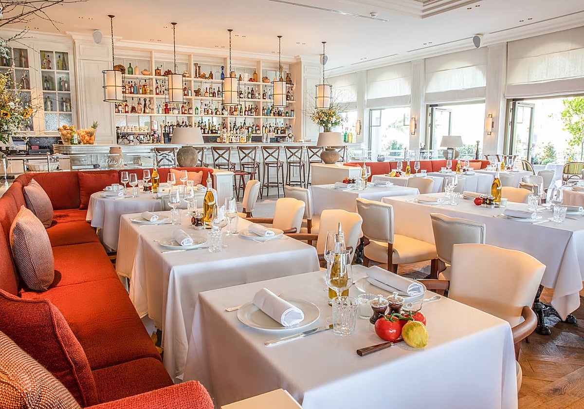 La sorprendente doble apertura del restaurante francés La Petite Maison en Marbella