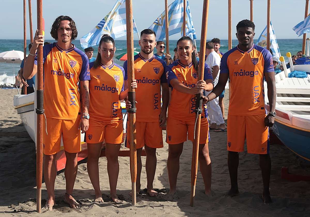 La presentación de la tercera equipación del Málaga.