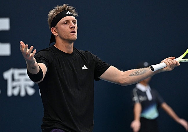 Davidovich, en un gesto de desesperación en el segundo set.