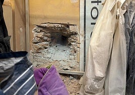 Una semana antes del butrón de Cristo de la Epidemia intentaron entrar en otro local contiguo a la tienda de antigüedades