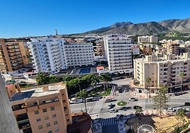La avenida de Los Manantiales, uno de las arterias que vertebra Torremolinos.