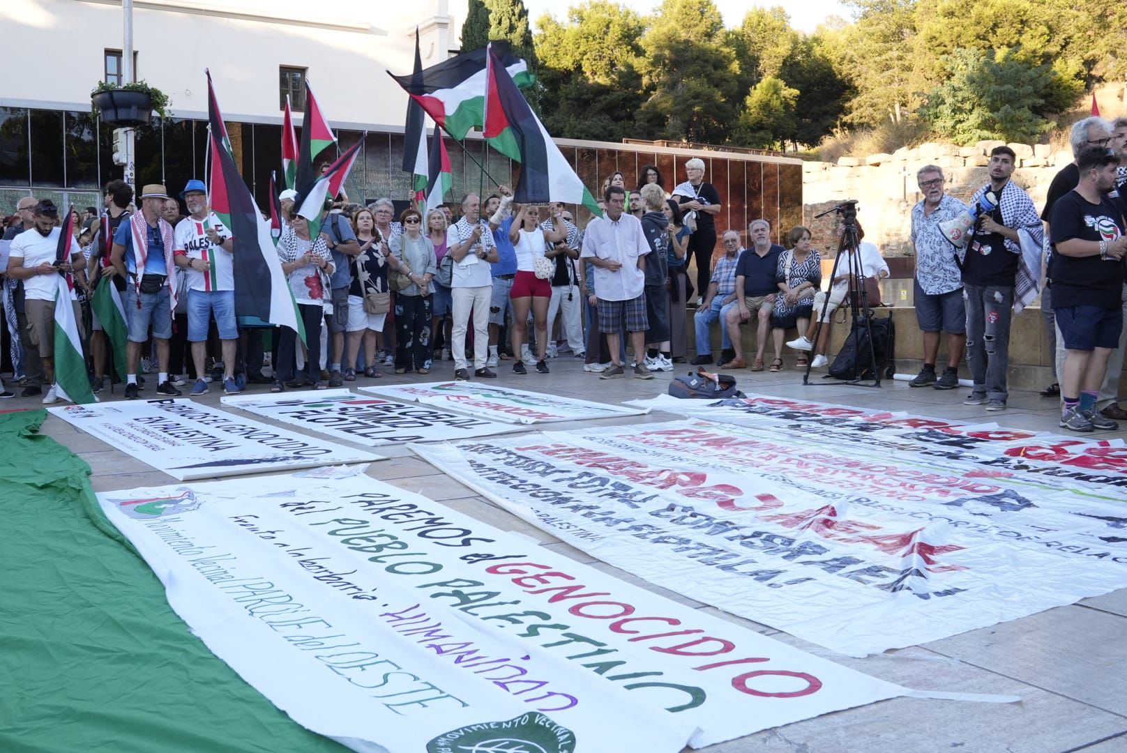 La protesta en Málaga por la flotilla de Gaza, en imágenes