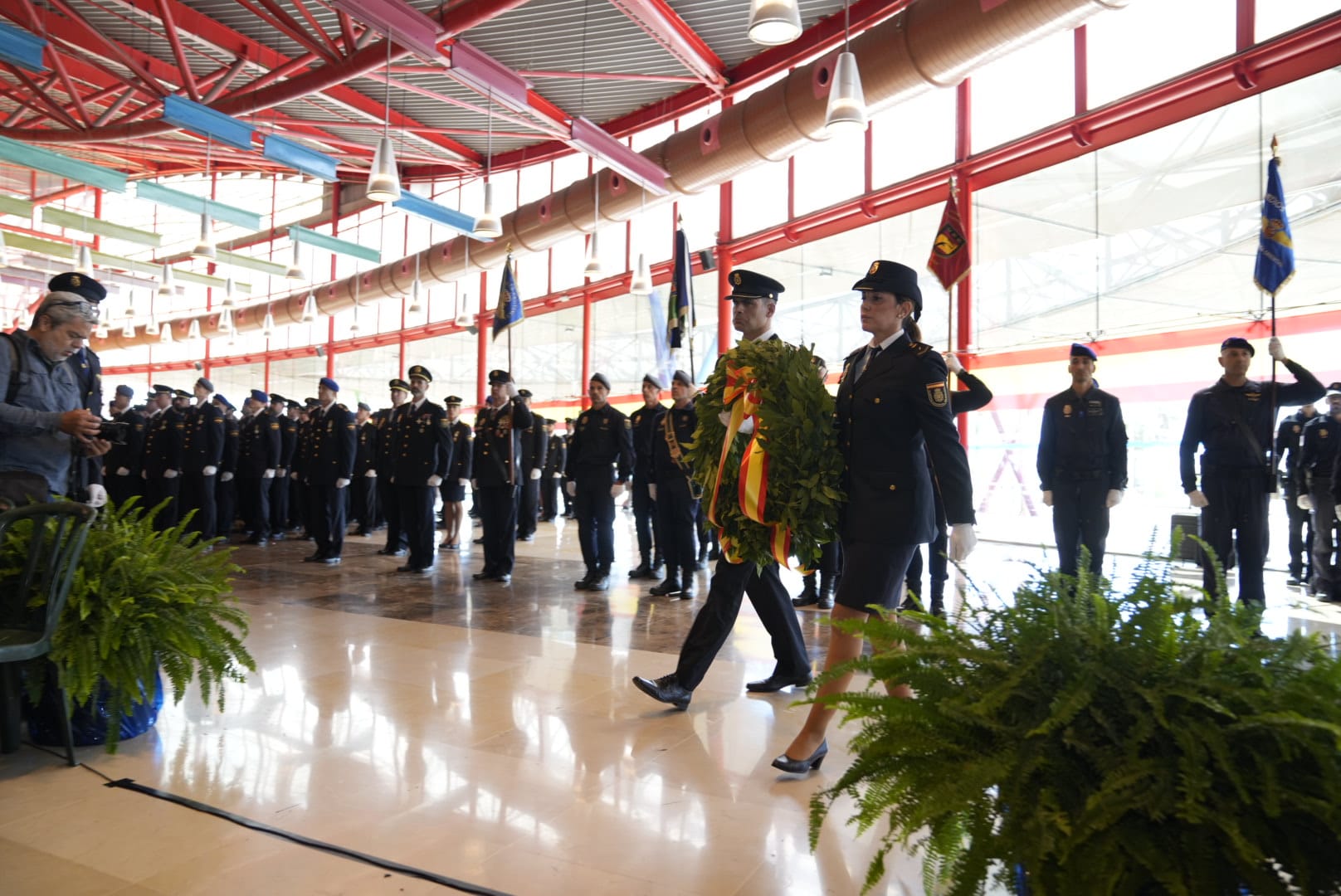 La Policía Nacional celebra en Málaga el día de su patrón