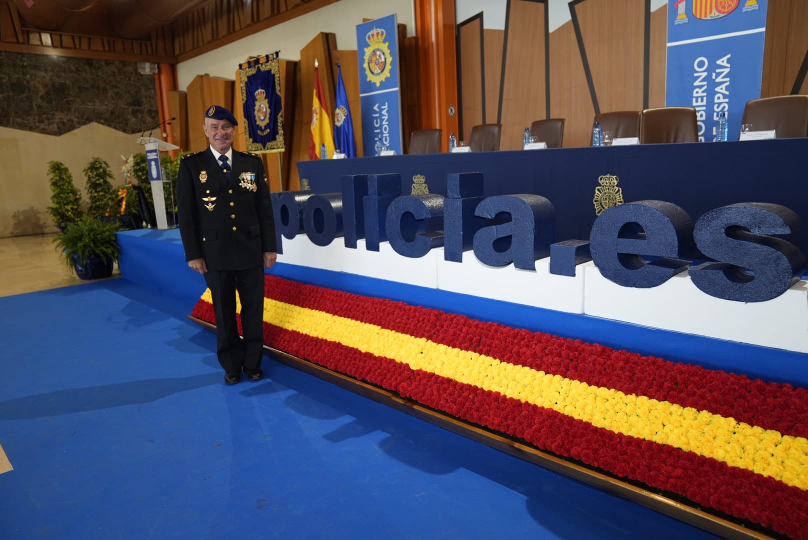 La Policía Nacional celebra en Málaga el día de su patrón