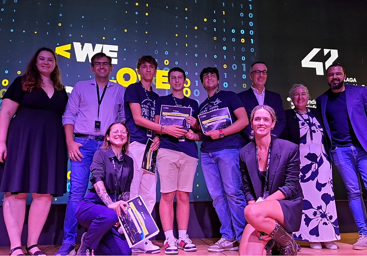 El equipo ganador es Los ALpha: Gonzalo García, Jesús Pérez y Emilio Domínguez.