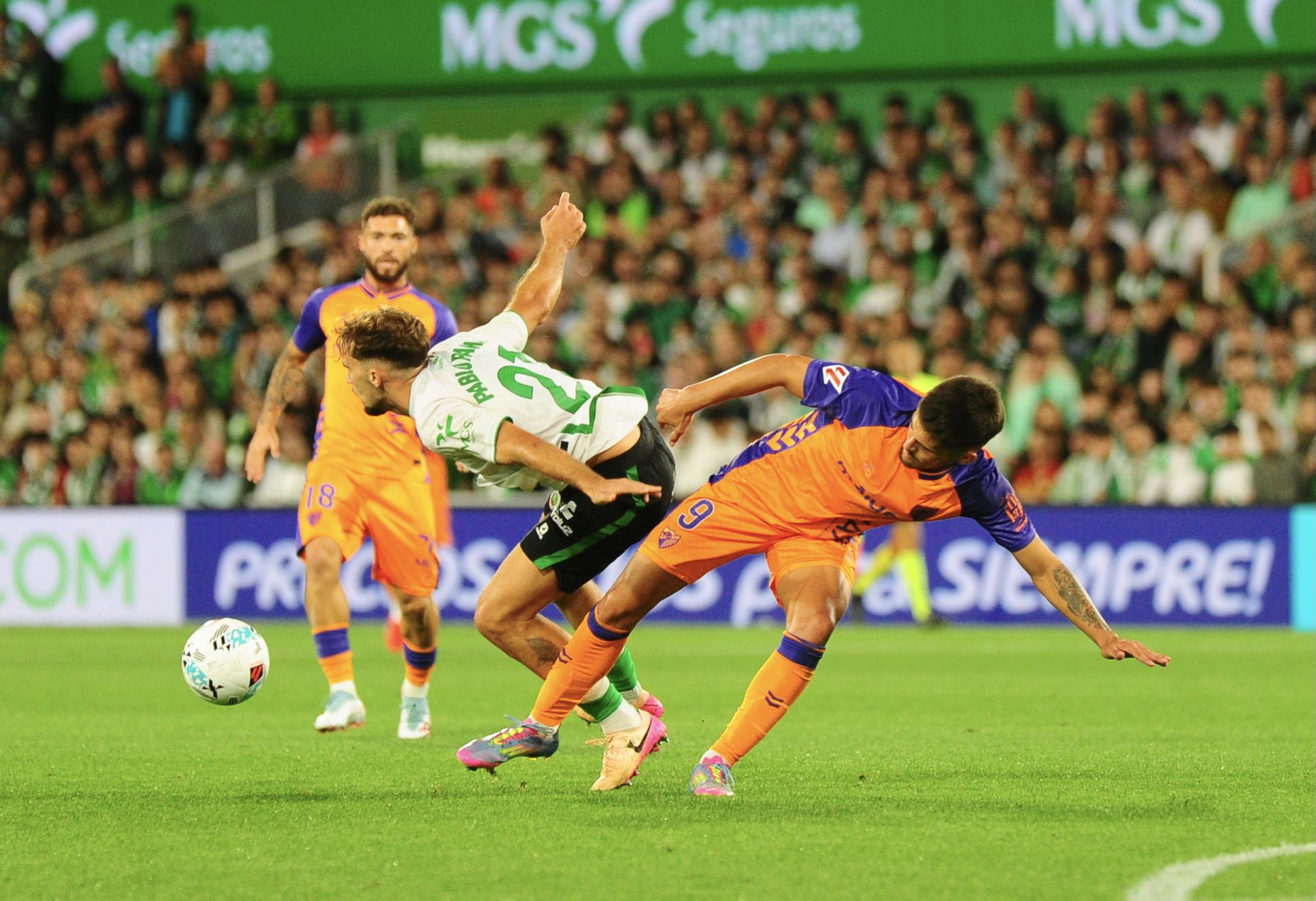 El Racing- Málaga, en imágenes