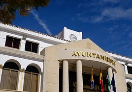 El Ayuntamiento de Rincón de la Victoria.