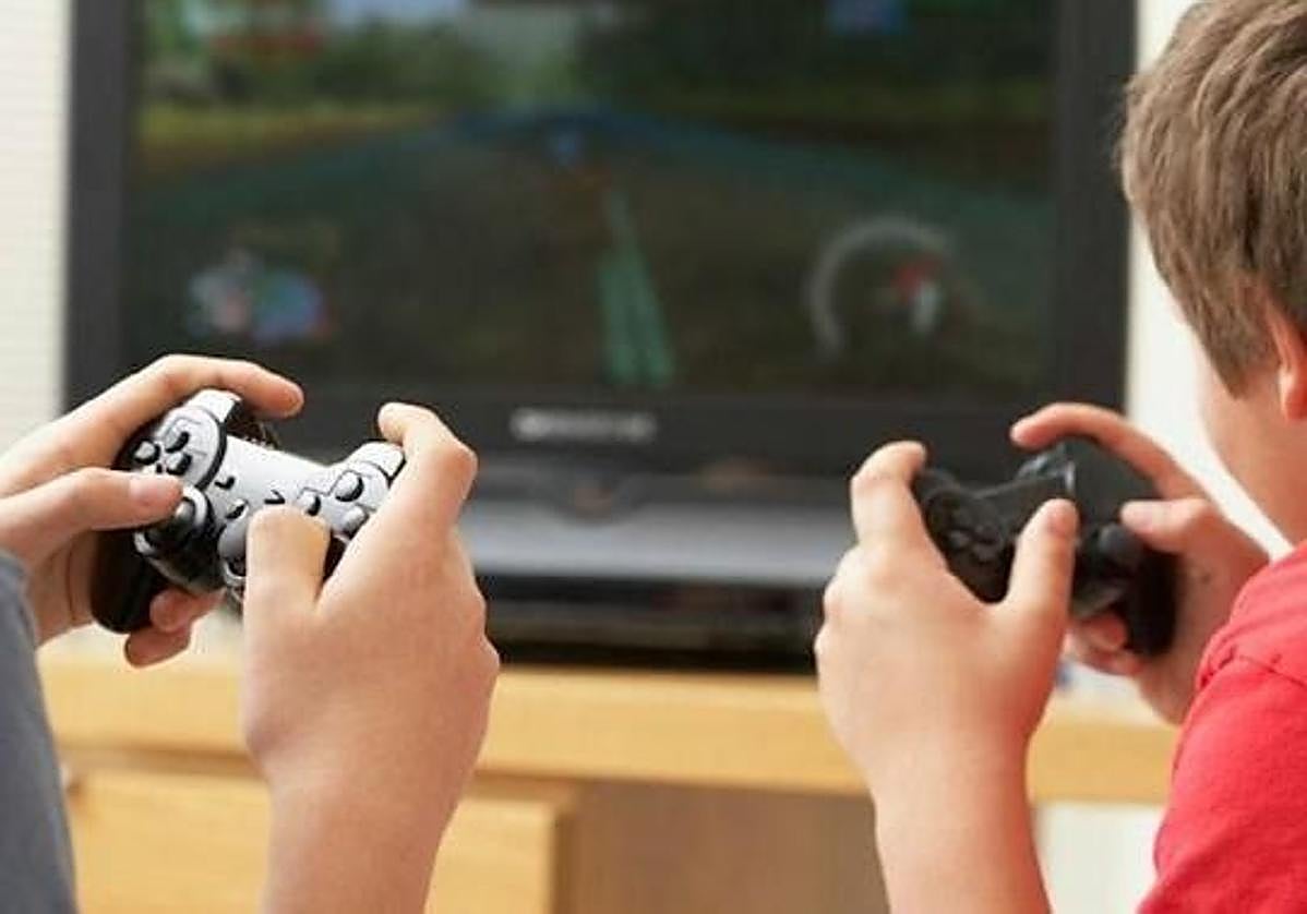 La Policía Nacional alerta sobre el riesgo de abusos sexuales encubiertos en juegos online infantiles