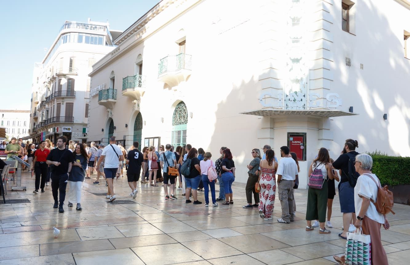 Presentación de &#039;El susurro del fuego&#039; con Javier Castillo en el Aula de Cultura de SUR