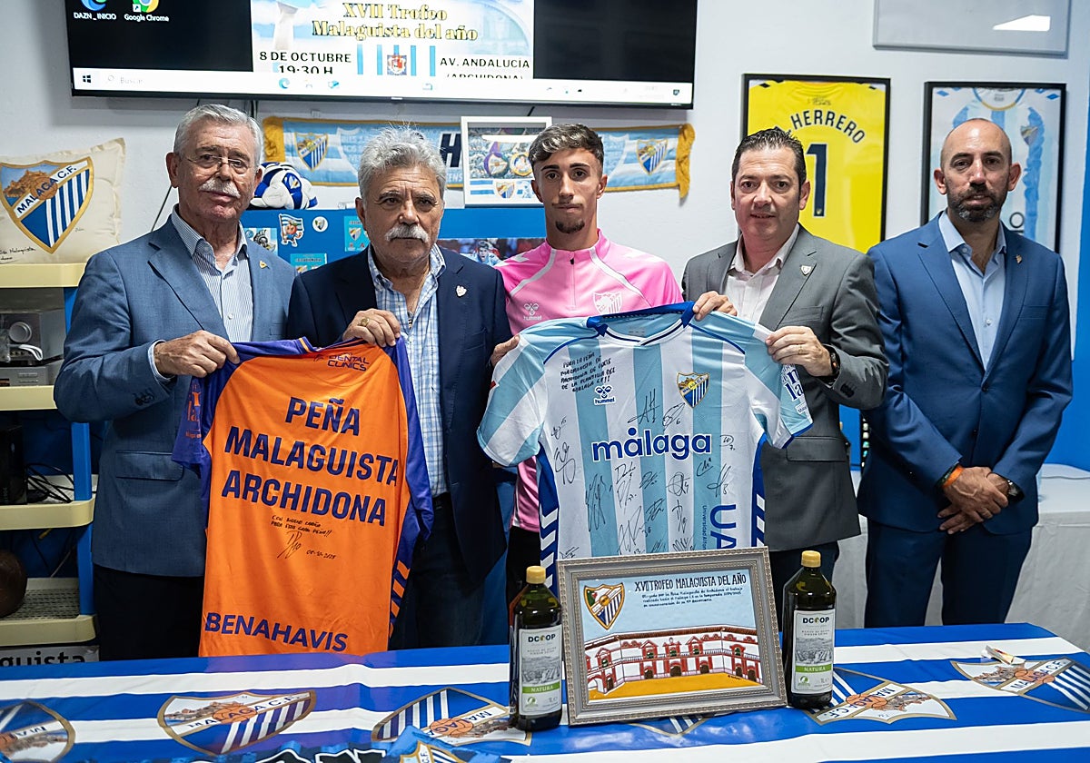 Martín Aguilar, Miguel Molina, Larrubia, David Córdoba y Antonio López, este miércoles en Archidona.