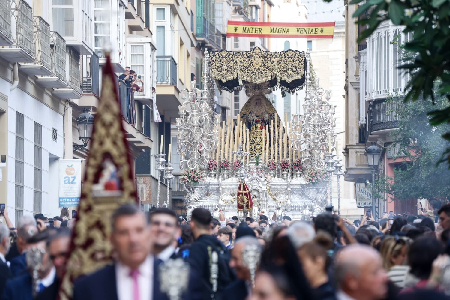 La procesión extraordinaria de la Virgen del Gran Perdón por el centenario de la Hermandad del Prendimiento, en imágenes