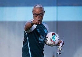 Sergio Pellicer, durante el entrenamiento de la tarde de este martes en el Anexo.