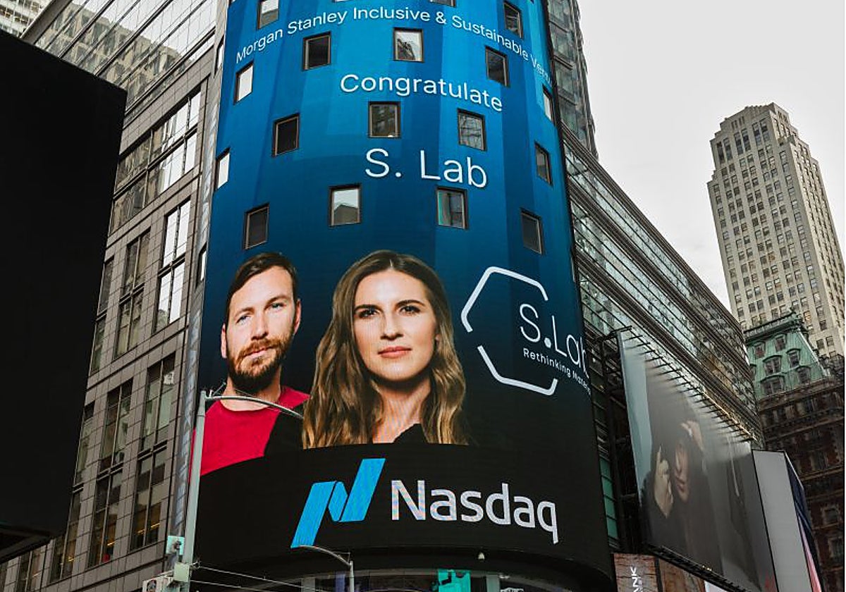 Anuncio en Times Square felicitando a S.Lab por su entrada en el programa de aceleración de Morgan Stanley.