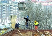 Un albañil fallece tras sufrir un infarto en el trabajo y el Tribunal Supremo concluye que no es accidente laboral