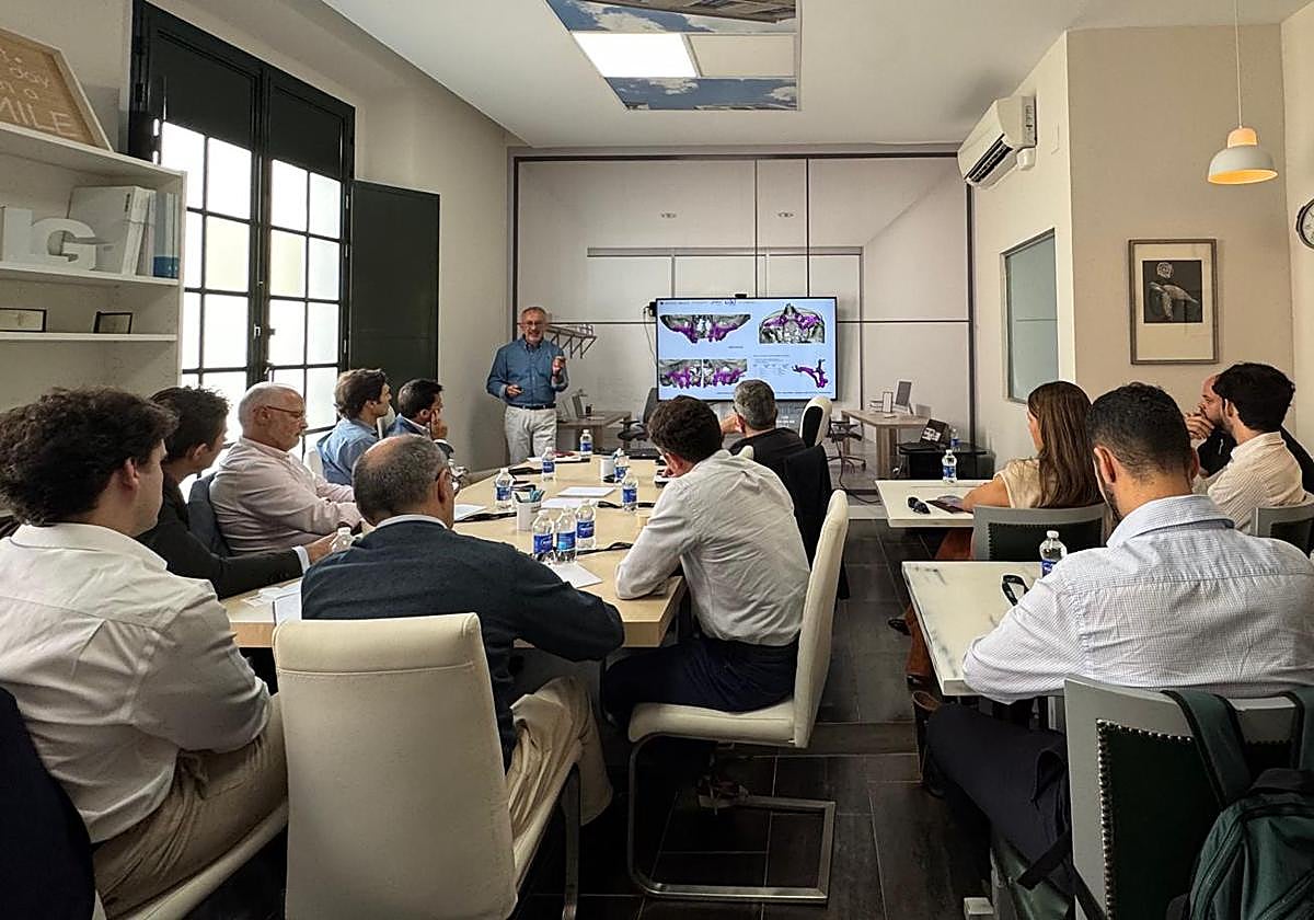 Málaga, pionera en salud dental con una jornada única en la clínica MAEX Cuevas Queipo