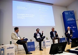Javier Gómez, Joaquín Manso, Manolo Castillo y Nacho Cardero, este viernes durante el debate.