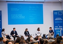 El coordinador general de Comunicación del Ayuntamiento de Málaga, Jesús Espino, en el cierre de las jornadas.