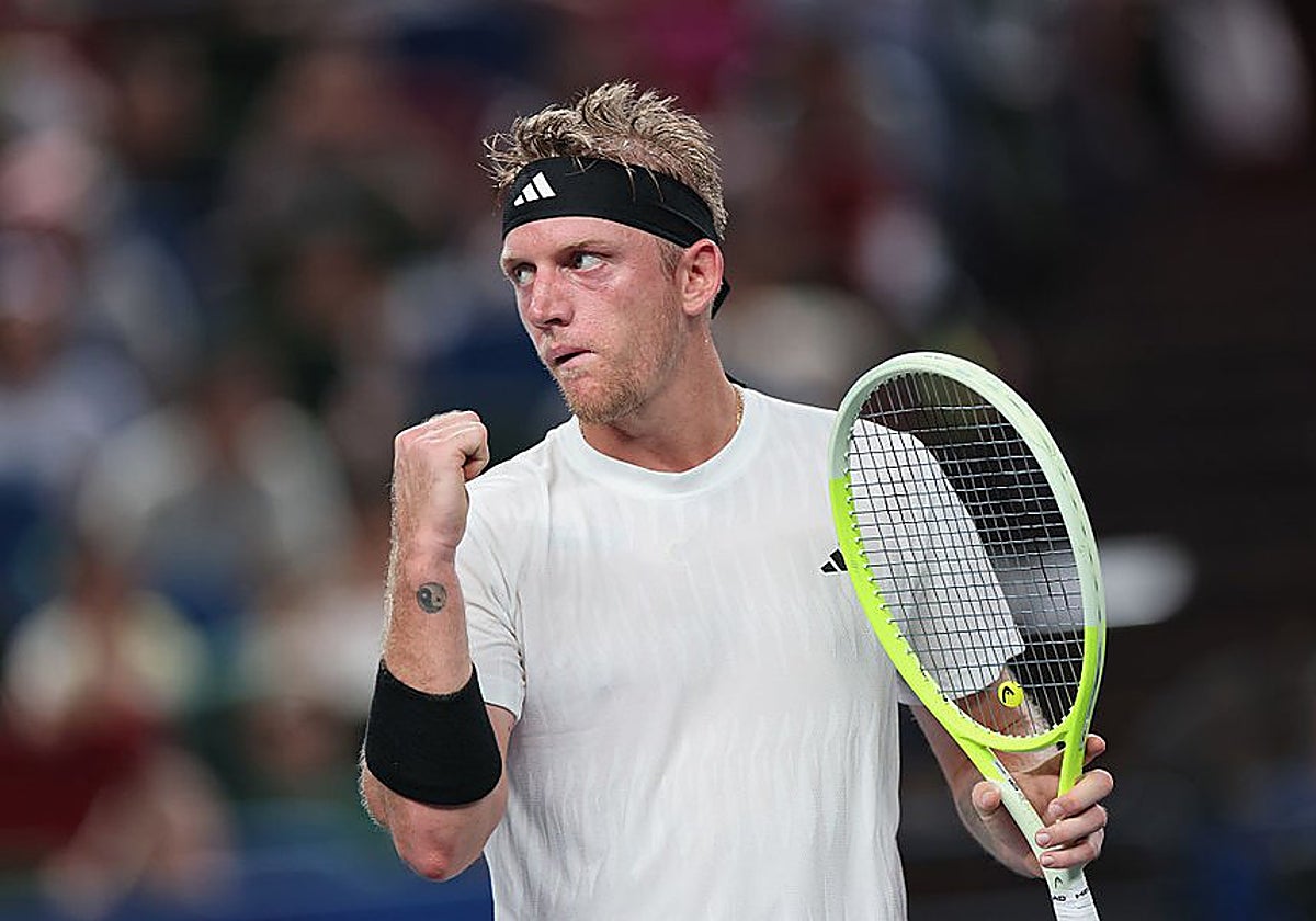 Alejandro Davidovich celebra un punto.