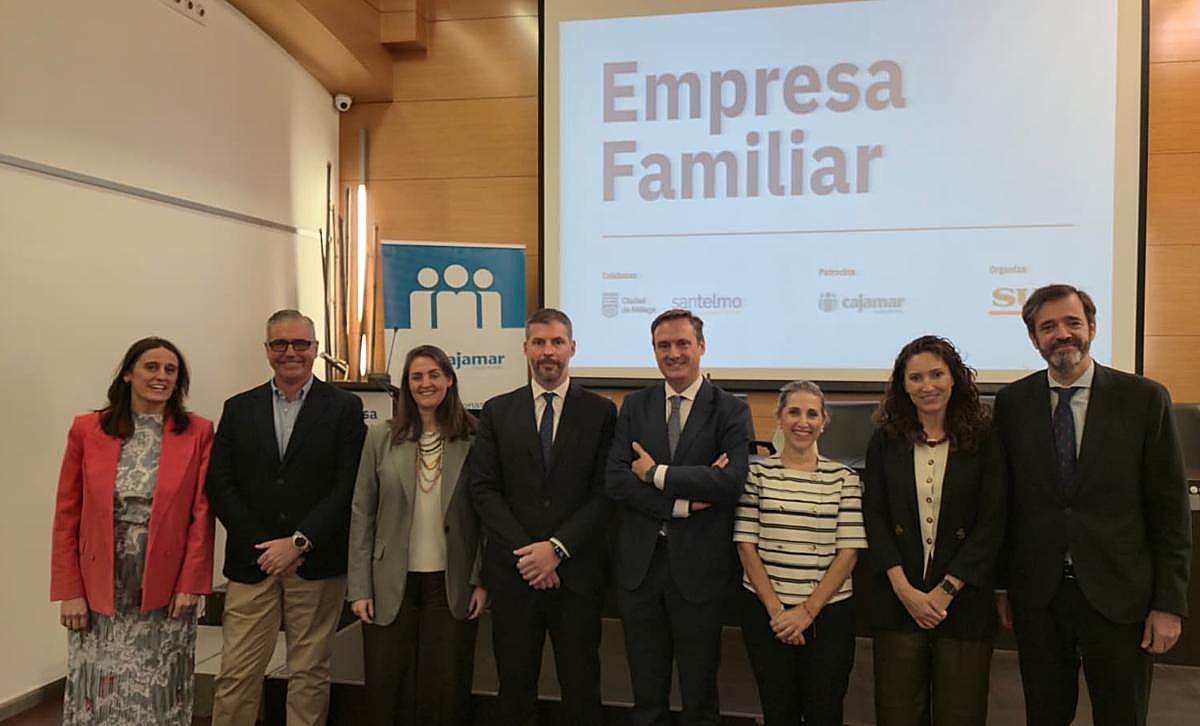Los participantes en la nueva edición del Foro Empresa Familiar.