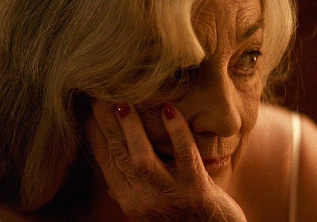 Carmen Maura, en un fotograma de 'Calle Malaga'.