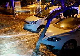 Imagen del agua acumulada en la calle Vertedera de Chilches.