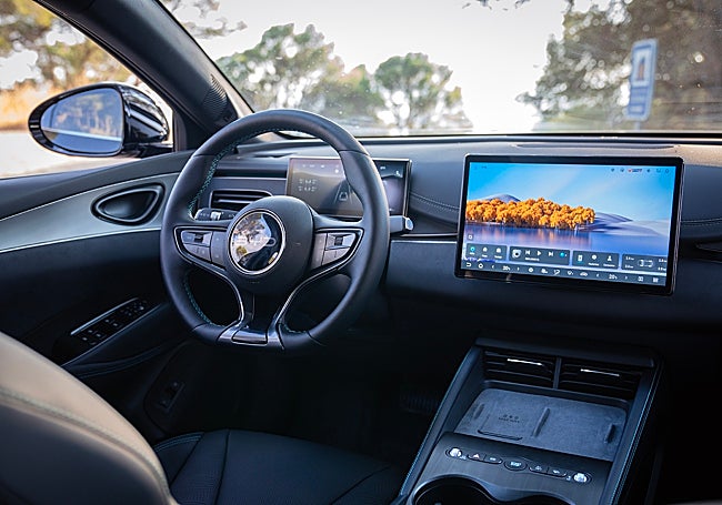 Interior BYD Seal 6 DM-i.