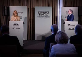 Carolina España y Manolo Castillo, en el encuentro organizado por SUR.