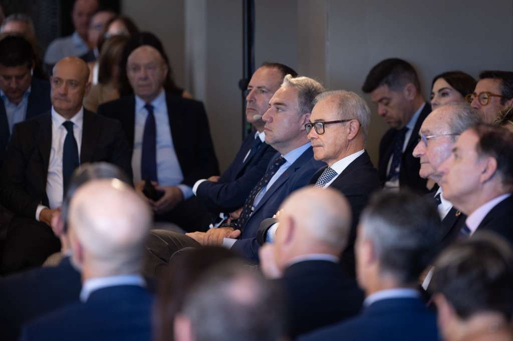 Las mejores imágenes del encuentro-coloquio de Carolina España organizado por SUR