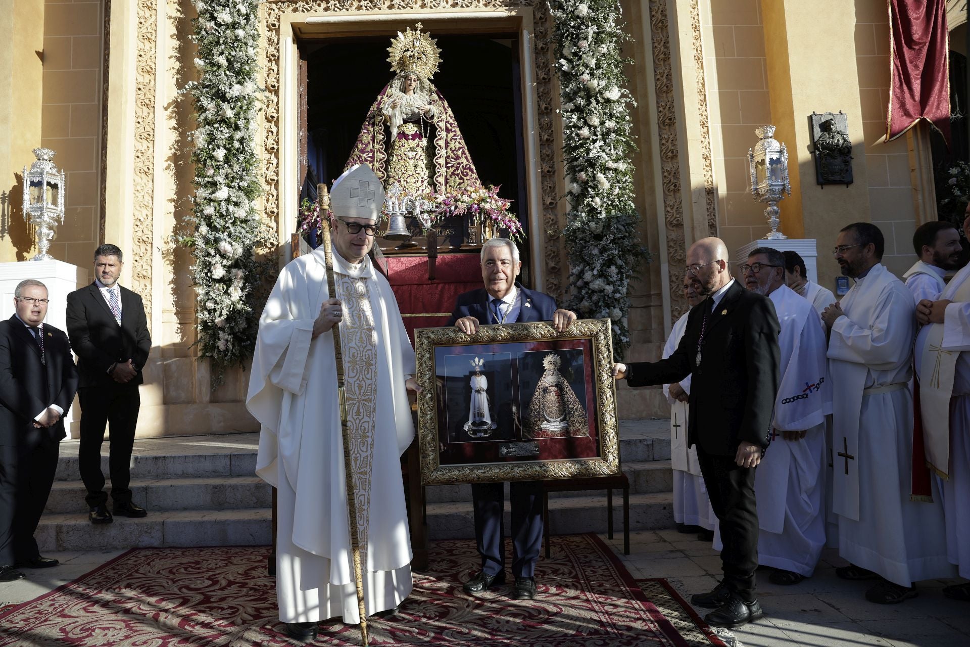 Detalles de la misa y su posterior traslado.