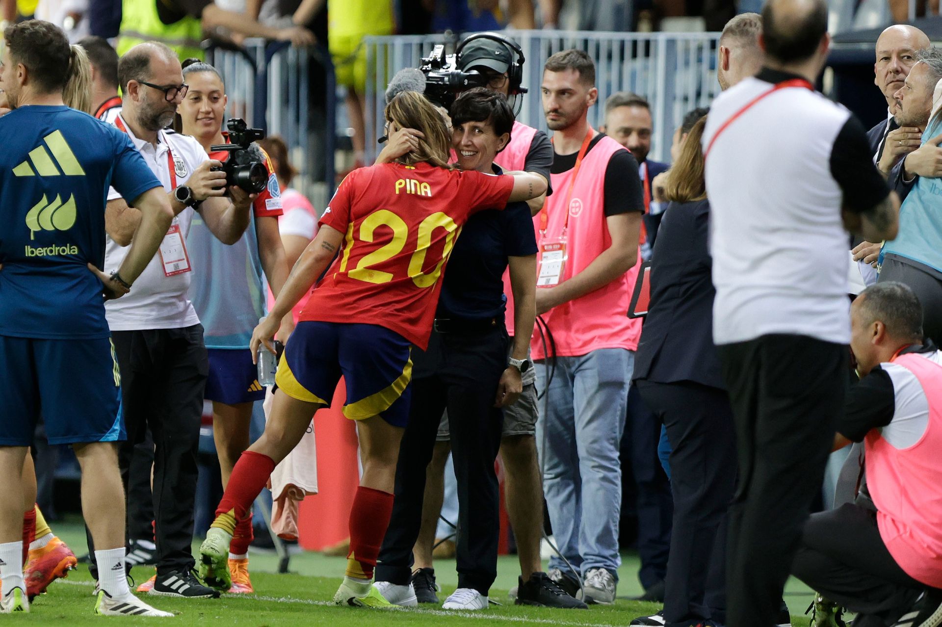 El España-Suecia jugado en Málaga, en imágenes