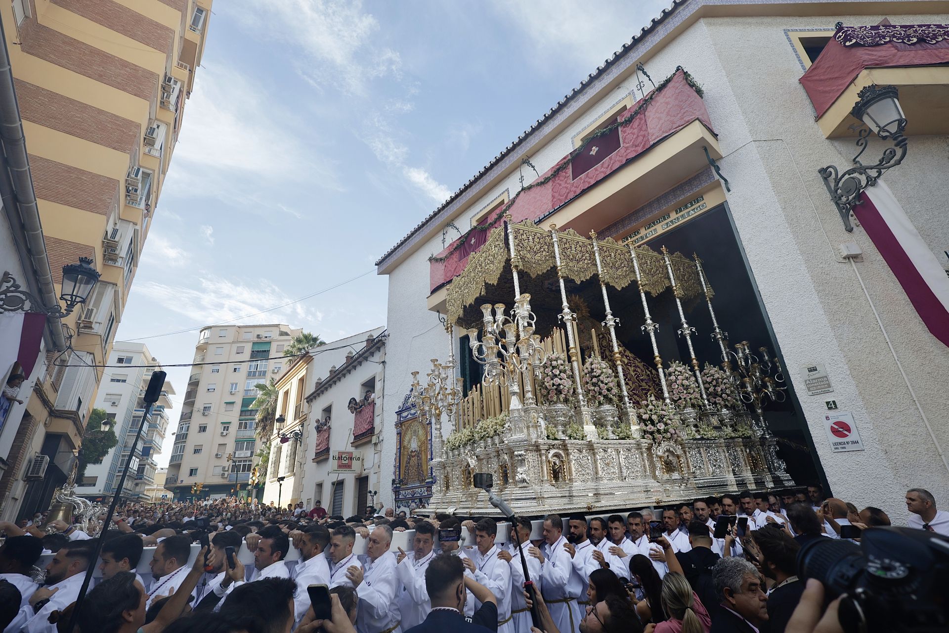 La procesión extraordinaria de la Virgen de la Trinidad, en imágenes
