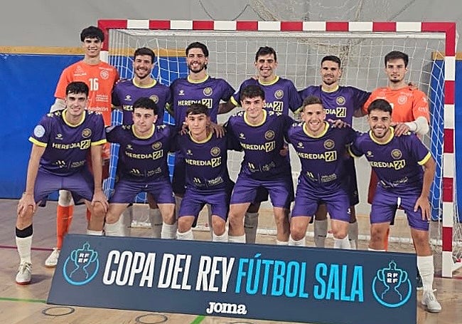 La formación del Heredia 21 Málaga Ciudad Redonda.