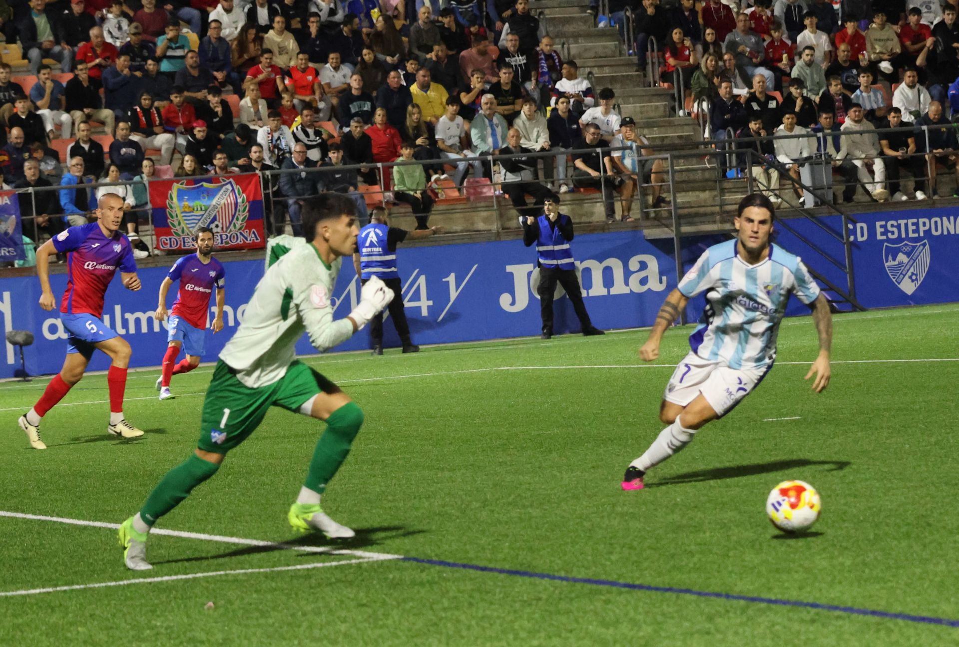 El Estepona-Málaga de Copa del Rey, en imágenes