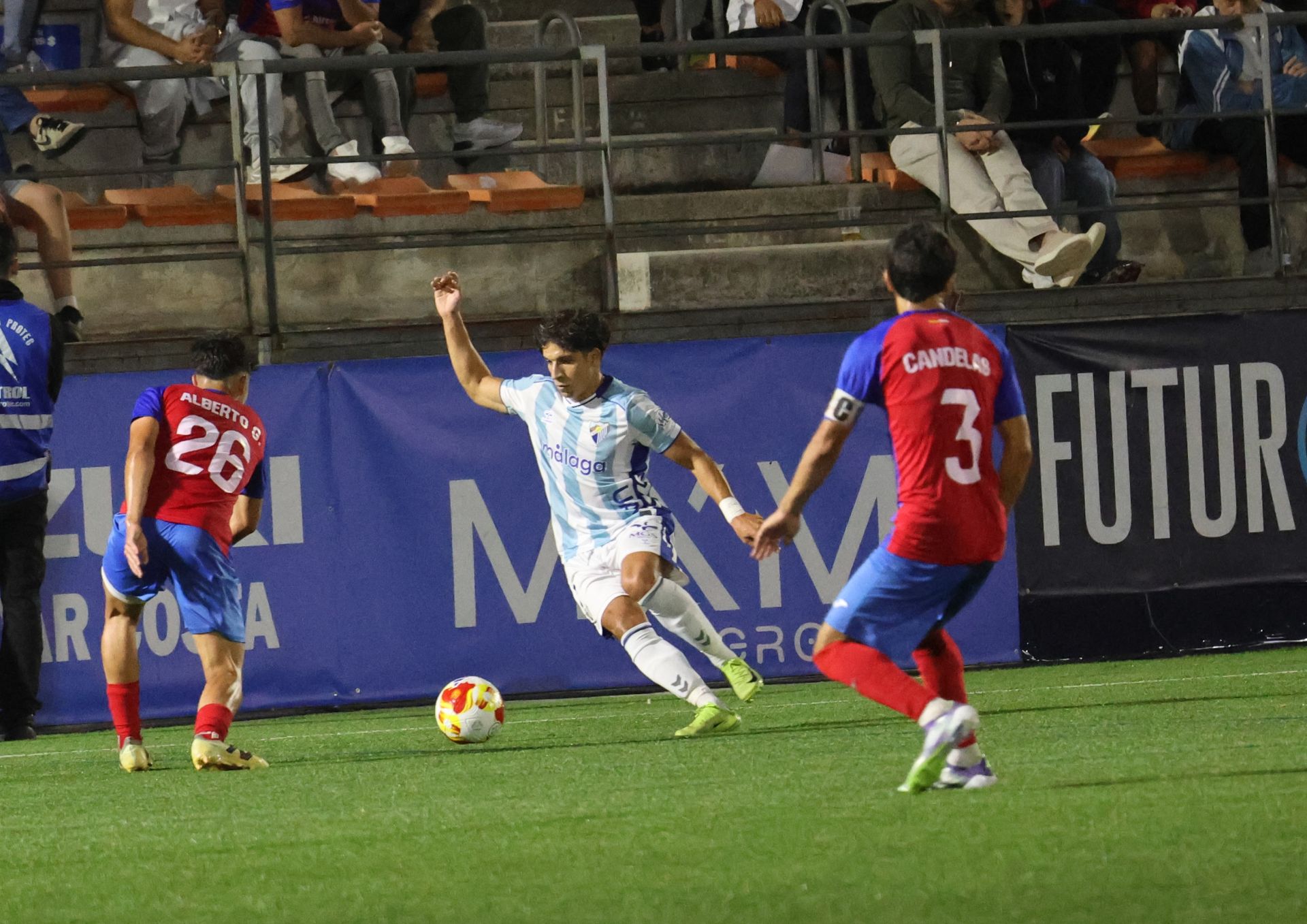 El Estepona-Málaga de Copa del Rey, en imágenes